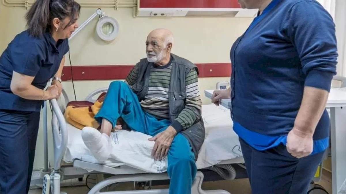 İzmir'de 83 yaşında mucizevi iyileşme