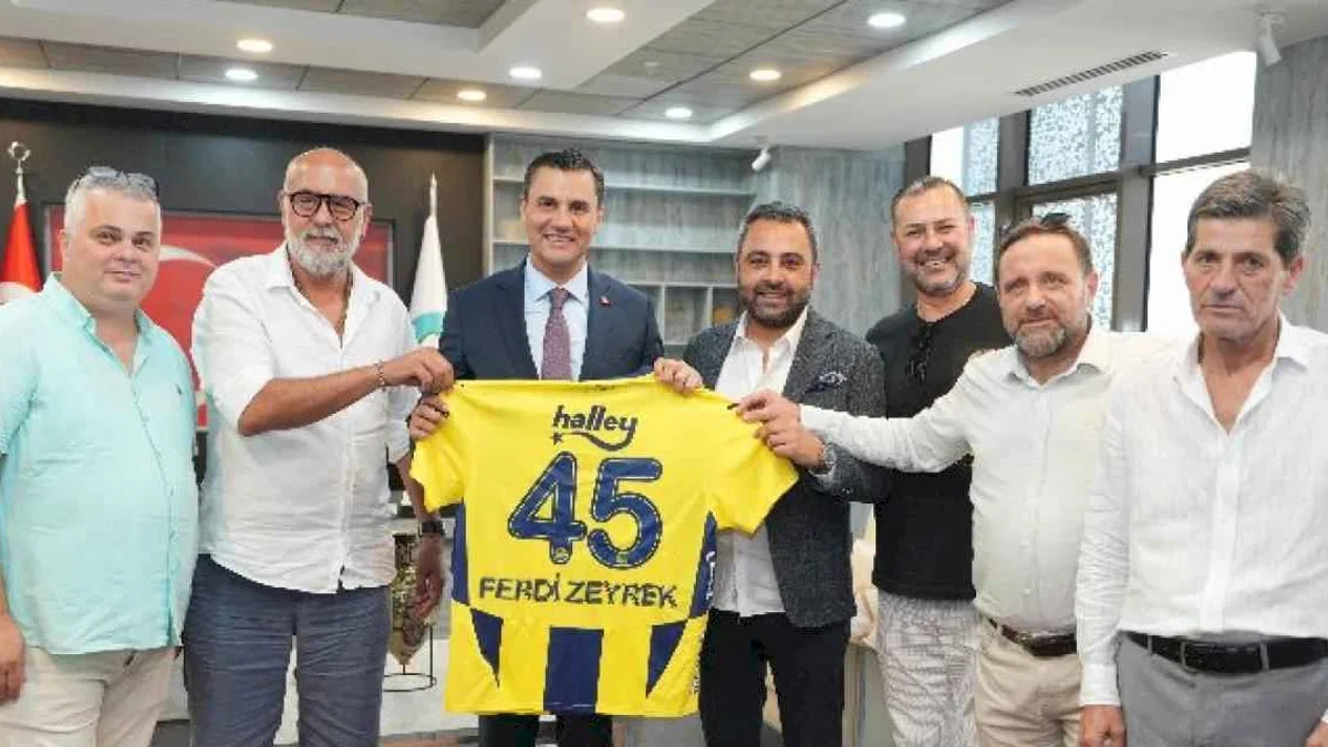 Fenerbahçe Taraftar Derneklerinden Başkan Zeyrek’e ziyaret