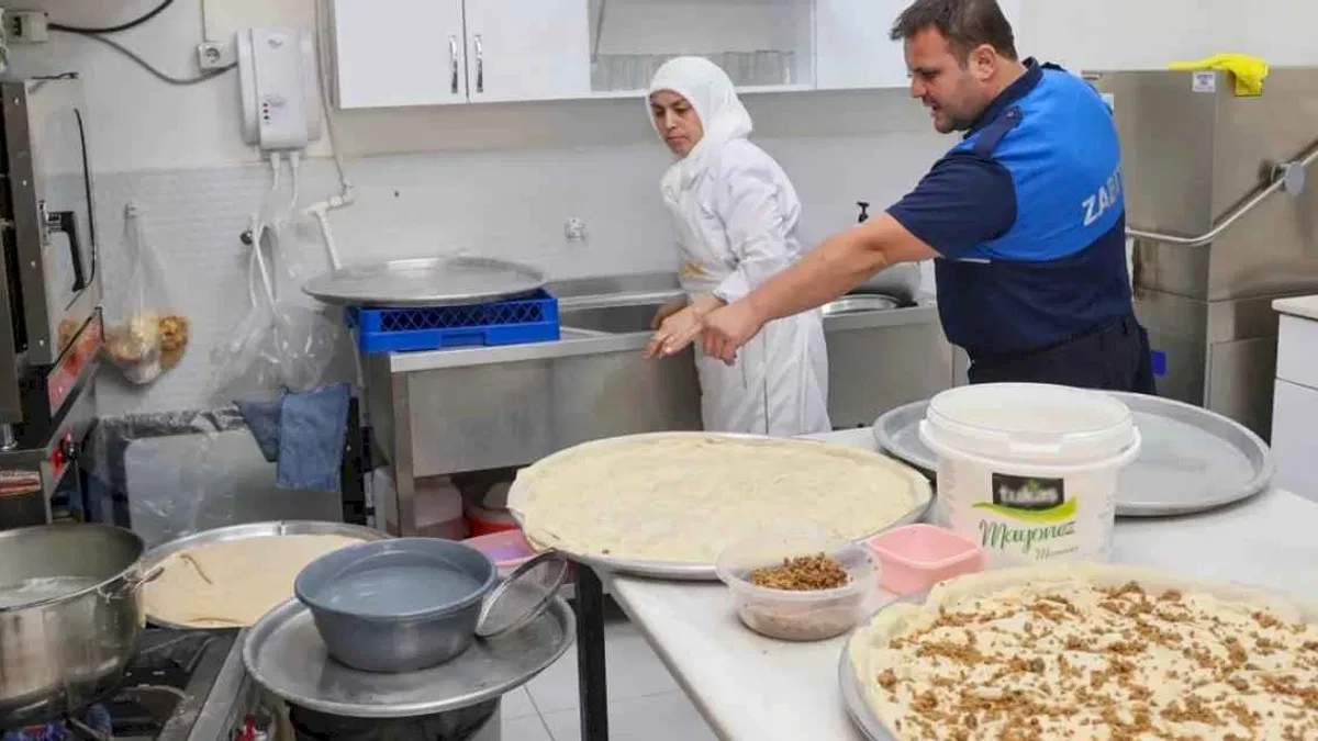Konya Meram'da fahiş fiyat ve hijyene geçit yok!