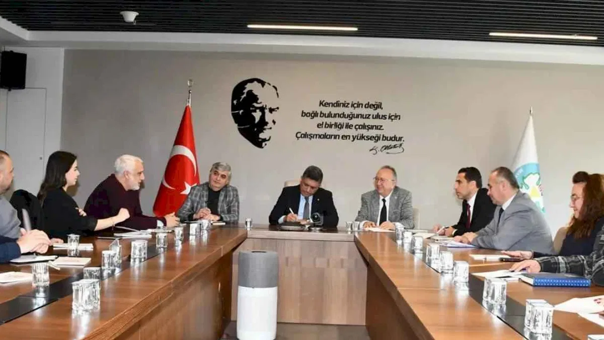 Manisa'da sütte güç birliği adımları atıldı