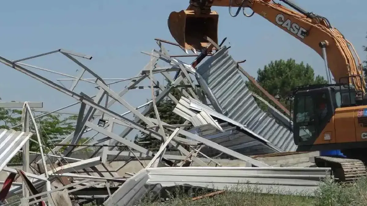 İstanbul Ömerli Havzası'ndaki kaçak yapılar kaldırıldı