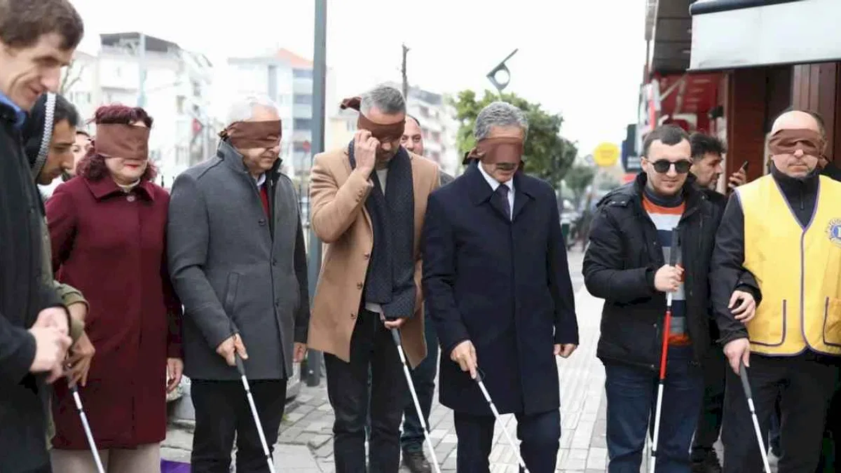 Bursa Gemlik’te görme engelliler için farkındalık etkinliği düzenlendi