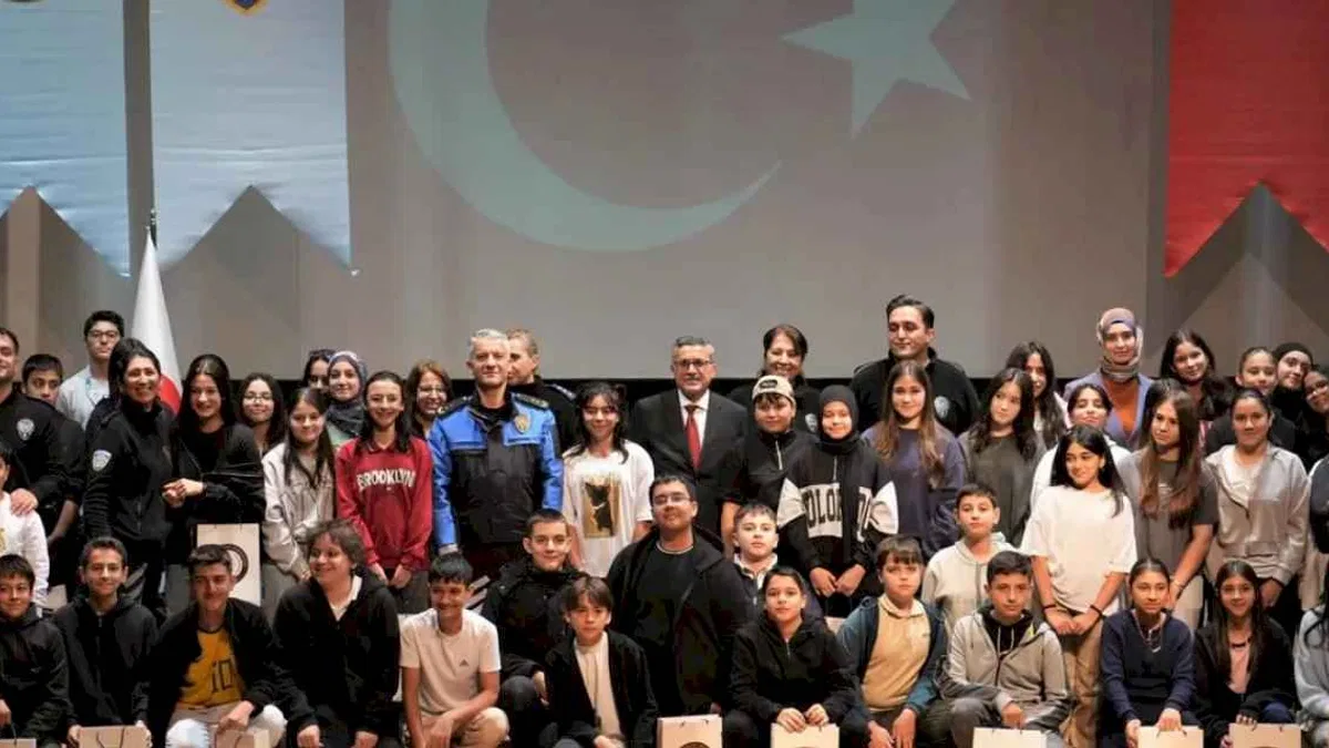 ÇOGEP etkinliğiyle gençlere destek, kursiyerlere sertifika