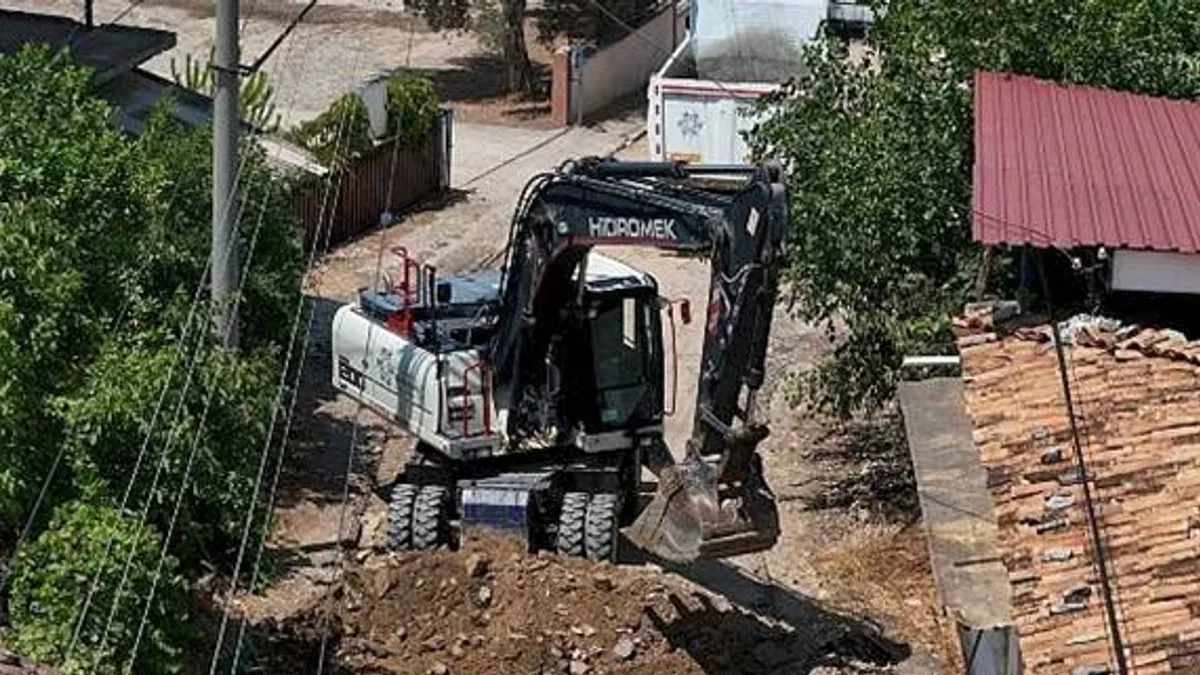 Aydın Büyükşehir'den kent içi trafiği hızlandıracak çalışmalar