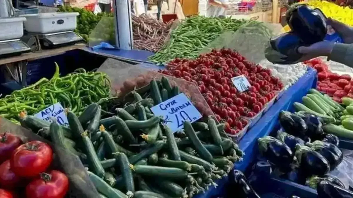 Bursa’da pazarın nabzı “Tuz Pazarında’’ atıyor