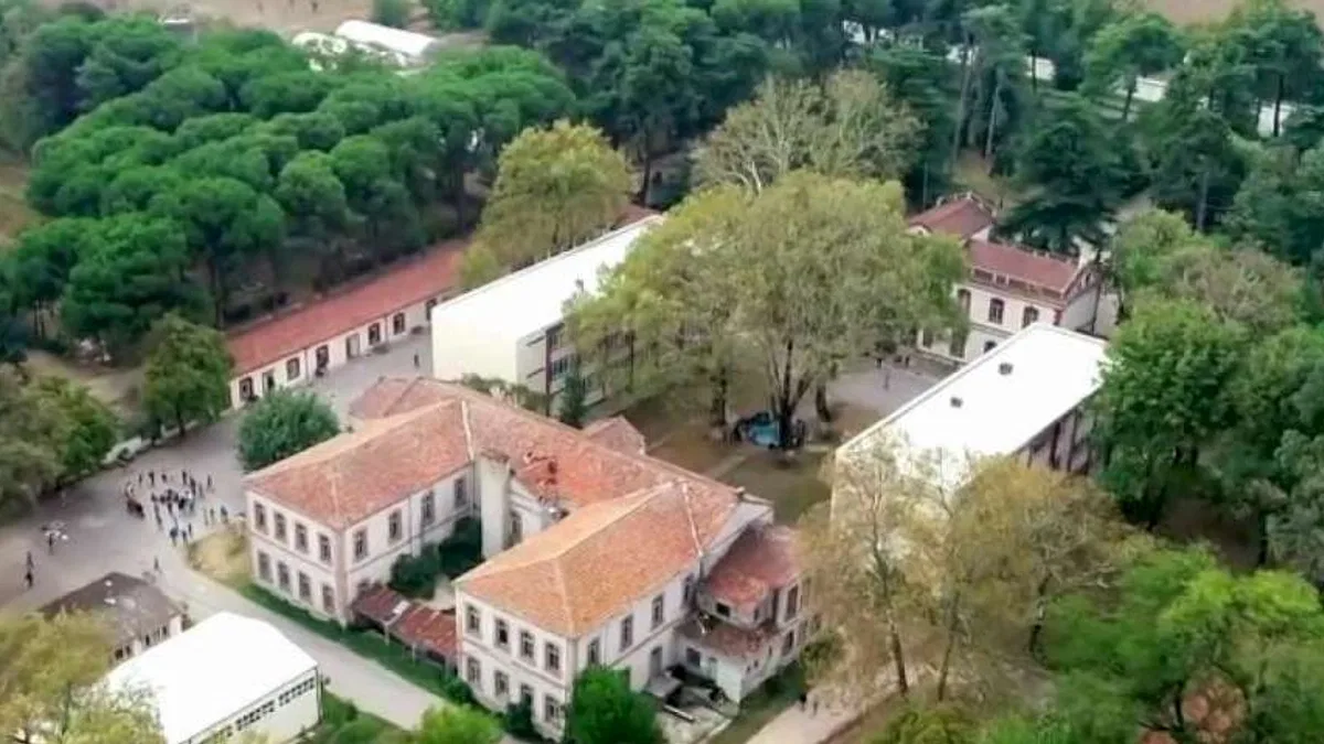 Bursa'da 2. Abdülhamid Han’ın yaptırdığı okula Osmangazi desteği