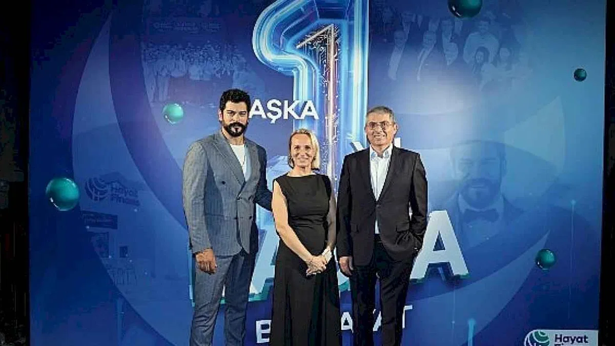 Türkiye'nin ilk dijital bankası Hayat Finans, 1 yaşında!