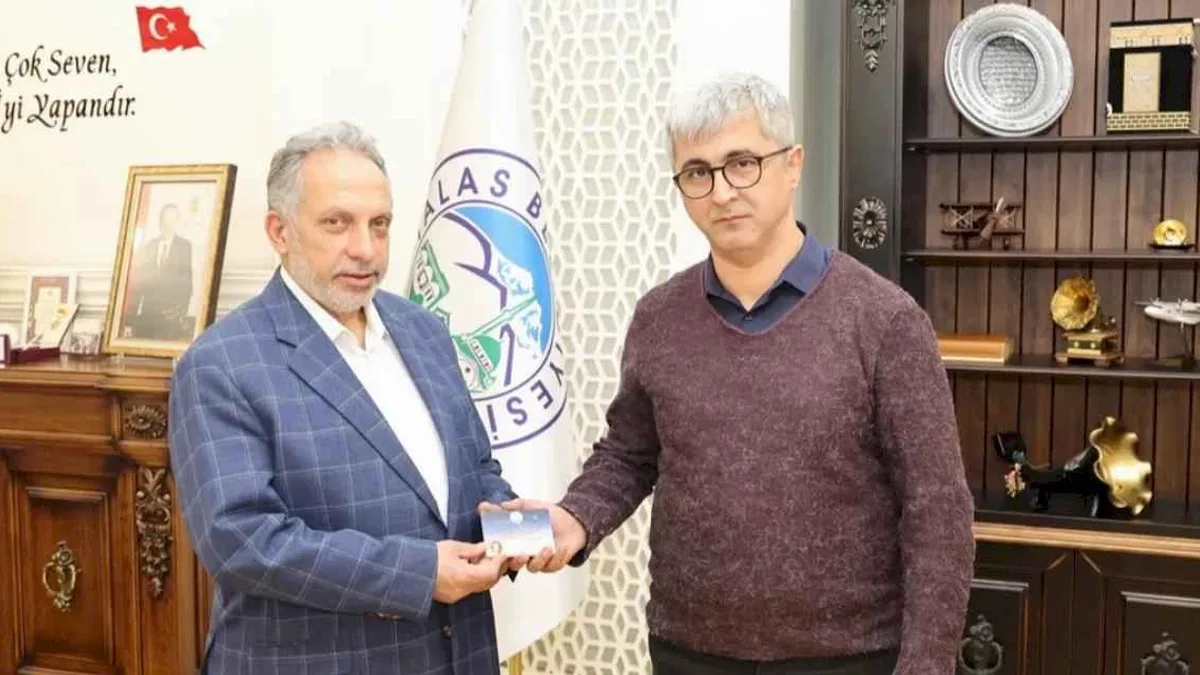 Kayseri Talas'ın Cemil Baba Belgeseli'ne tam not