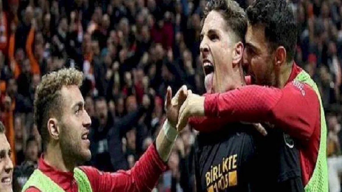 Galatasaray Süper Lig'de üst üste galibiyet rekorunu kırdı!