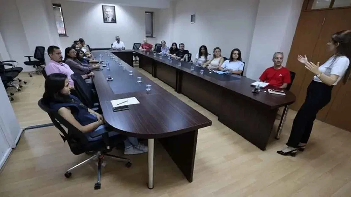Denizli’de eğitim mesaisi hız kesmiyor