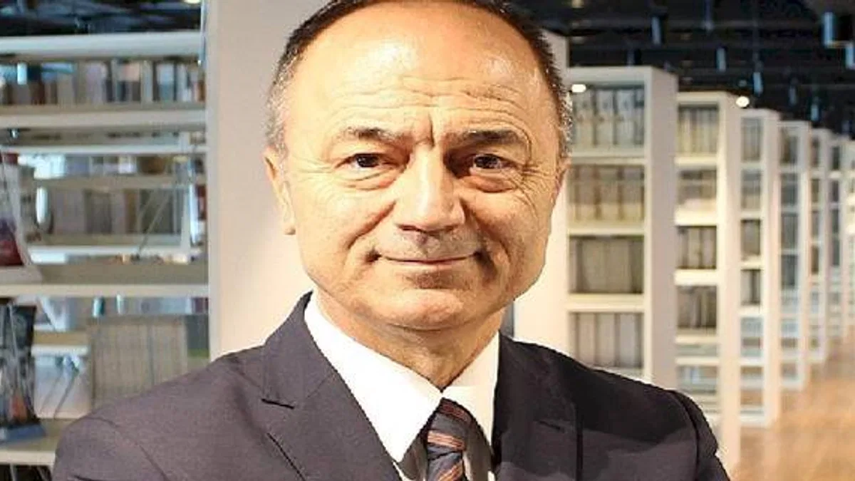 IDEF'te sadece harp silah ve araçlarımız değil, millî teknoloji hamlemizin ulaştığı seviye de sergilendi