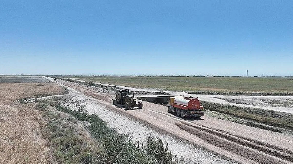 Konya Büyükşehir 7,5 Km'lik Sakyatan-Karakaya Yolunda Standardı Yükseltiyor