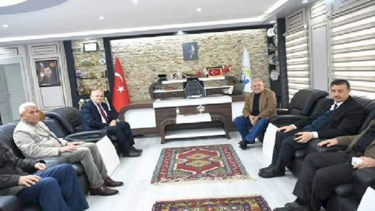 Memduh Büyükkılıç'tan Yahyalı'ya ziyaret
