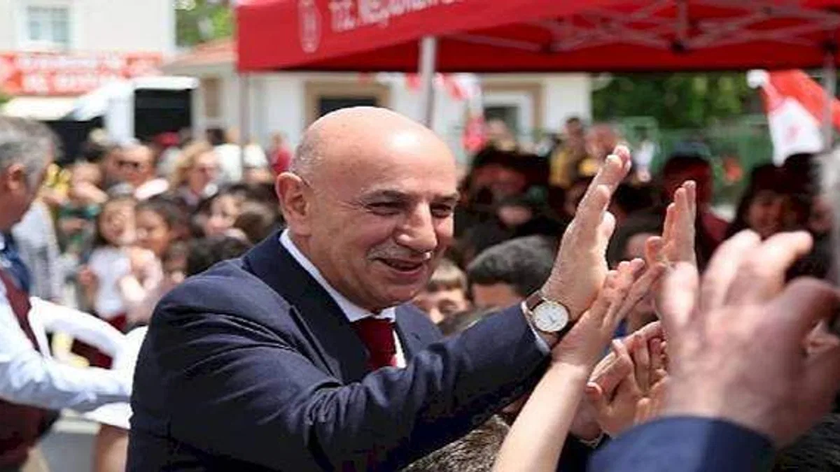 Faik Erbağı İlkokuluna Laboratuvar Sınıfı Açıldı