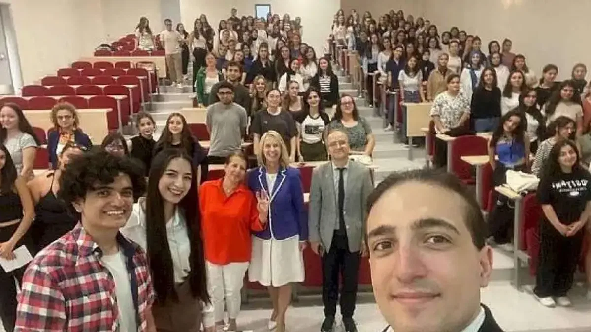 Sağlık Bilimleri Fakültesi Gönüllü Takımı kuruldu