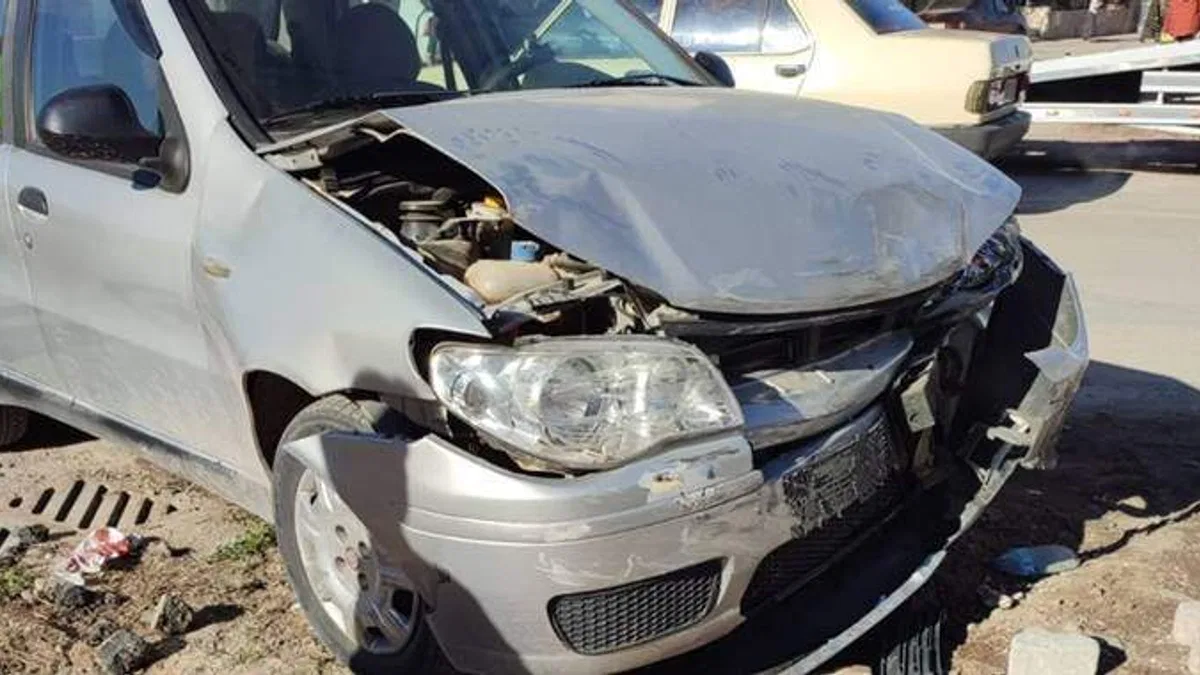 Konya'da öğrenci servisi ile otomobilin çarpışması sonucu 6 kişi yaralandı