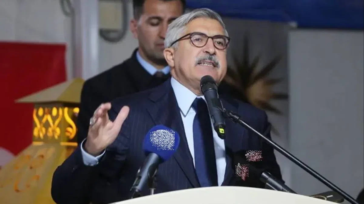 Yayman: Haddini bil Özgür Özel!