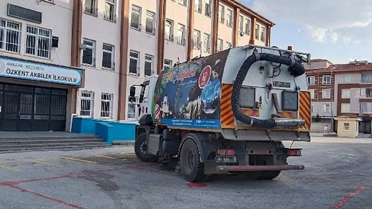 Yeni eğitim dönemi için okullar temizlendi