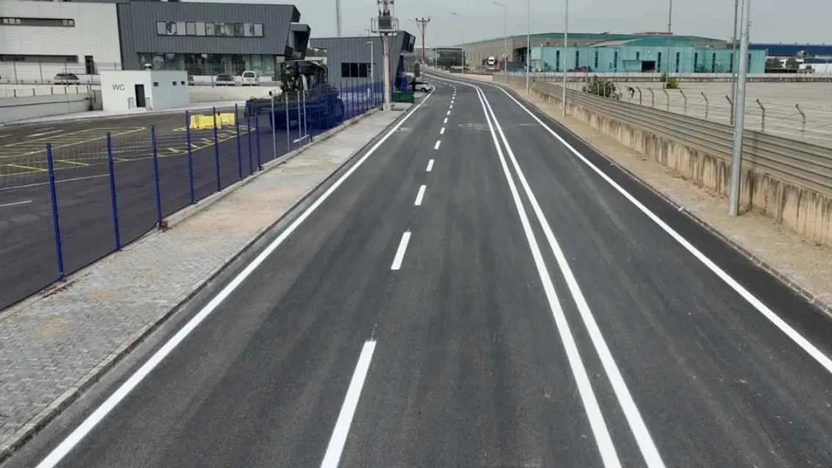 Kocaeli Railport’ta asfalt ve yol çizgileri tamamlandı