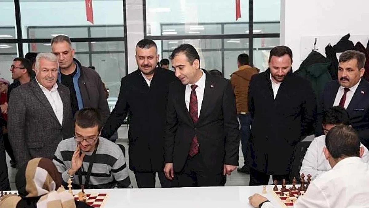 Karaman Belediyesi Çocuk Oyun Köyü Ana Kucağı'nda, 3 Aralık Dünya Engelliler Günü münasebetiyle bir etkinlik düzenlendi.