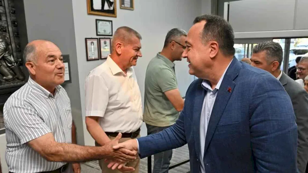 Manisa Büyükşehir'den Soma ziyareti
