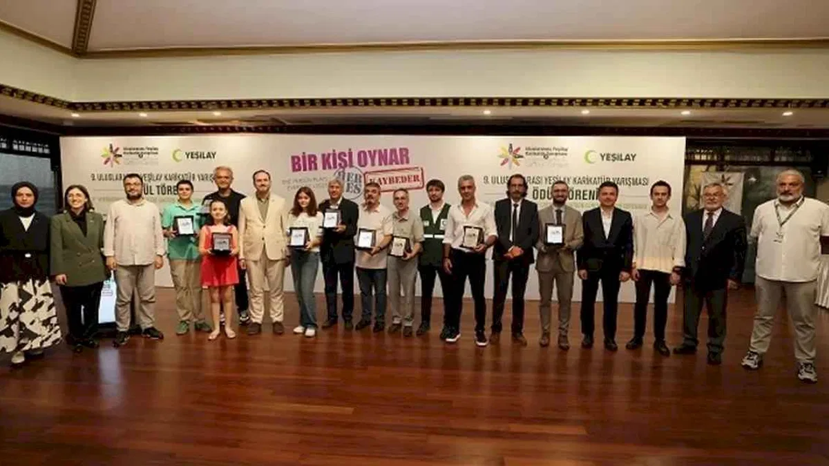 Yeşilay'ın 9'uncu Uluslarası Karikatür Yarışması'nda ödüller sahiplerini buldu