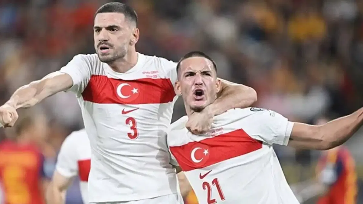 İspanya 2-2 Türkiye (Maç Sonucu) Bizim Çocuklar, play-off öncesi umut verdi