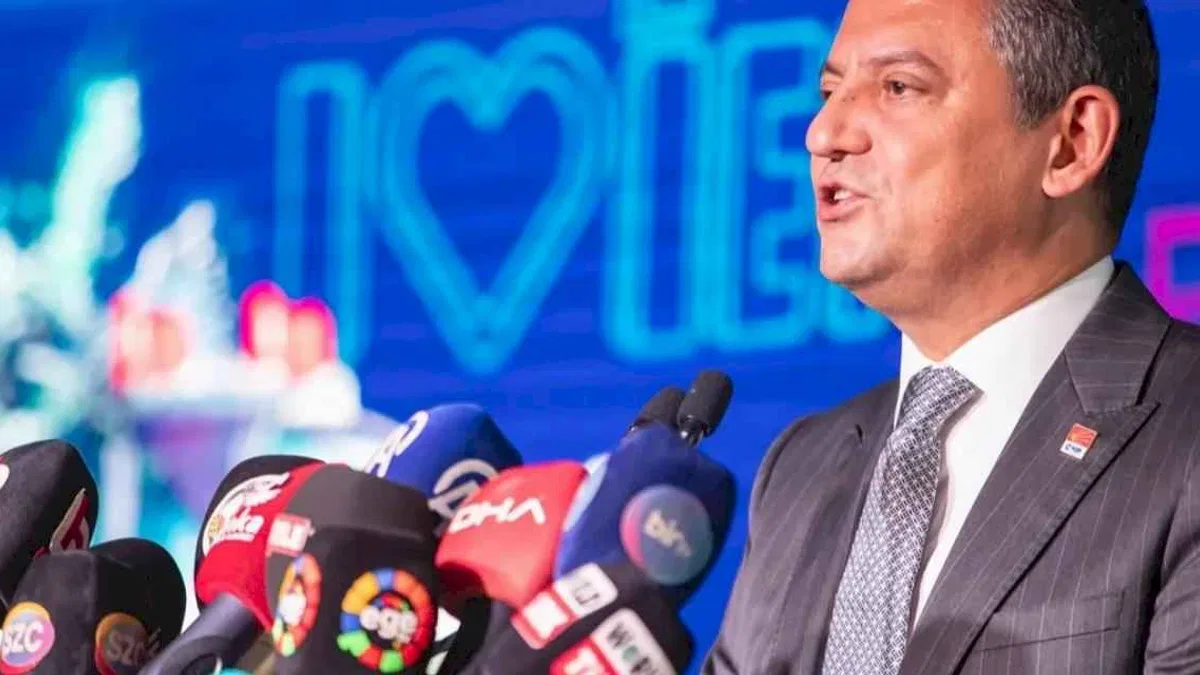 Özgür Özel: İzmir teknolojide dünyanın çekim merkezi olabilir