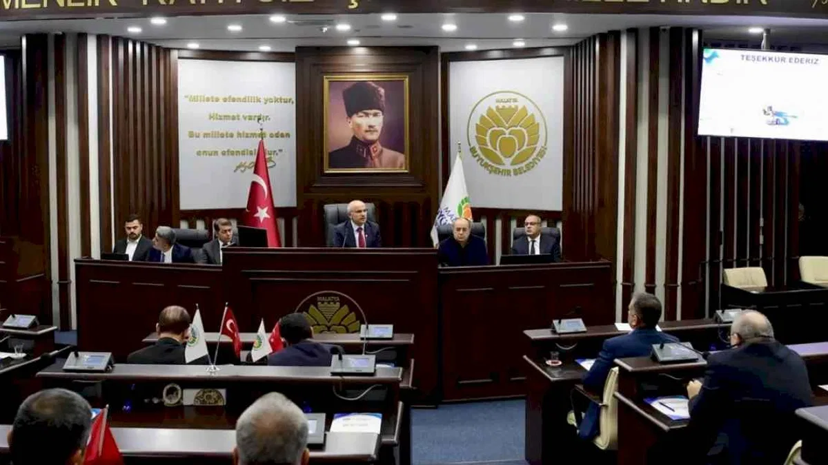 Malatya’da kışa hazırlık​​​​​​​! 269 araç, 1117 personel görevde
