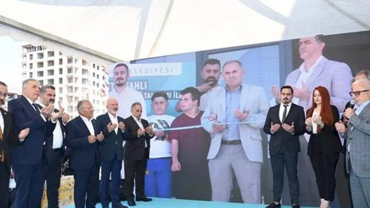 Kayserili hayırseverler örnek oluyor