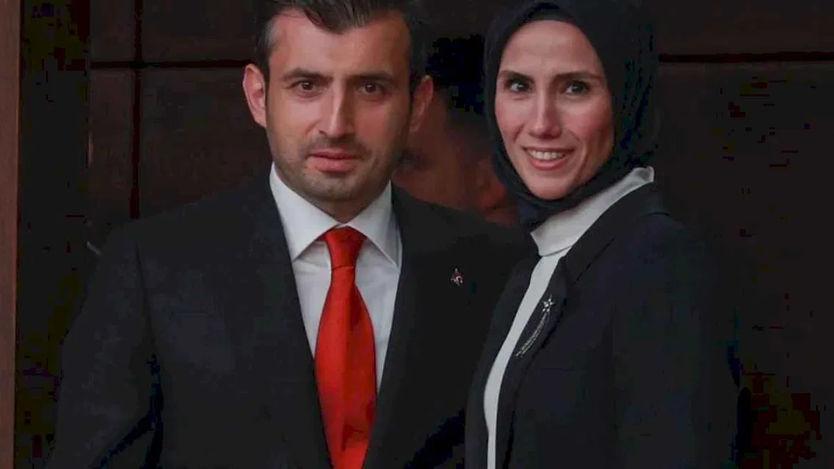 Sümeyye Erdoğan Bayraktar Next Sosyal’e katıldı, eşinden 'hoşgeldin' yanıtı geldi