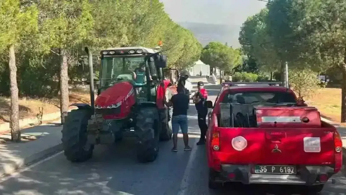 İzmir Foça'daki orman yangını için ekipler seferber oldu