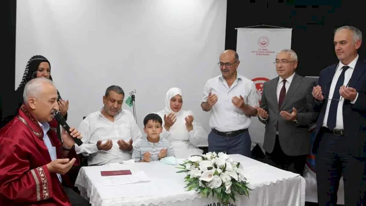 Bursa’da hastanede duygusal nikah