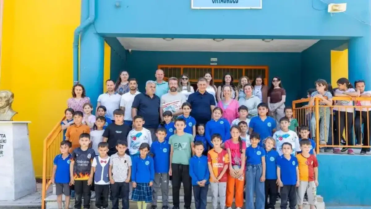 Başkan Tugay’dan Kirazlı çocuklara gezi ve şenlik müjdesi