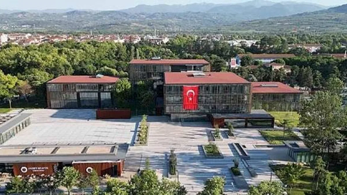 İnegöl Belediyesi İstihdam Ve Kariyer Merkezi 2850 Kişiyi İş Sahibi Yaptı