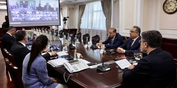bakan-yumakli-bitki-koruma-toplanti.jpg