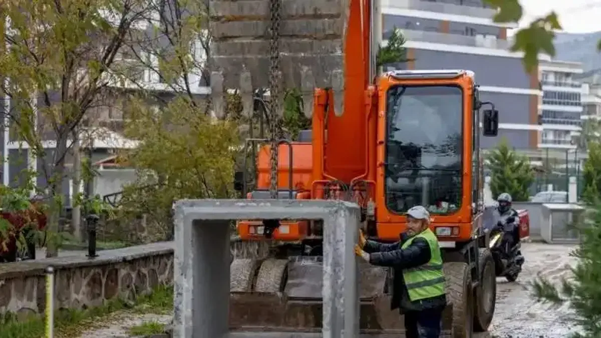 İzmir Büyükşehir’den Balatçık’a 350 milyon TL'lik altyapı hamlesi