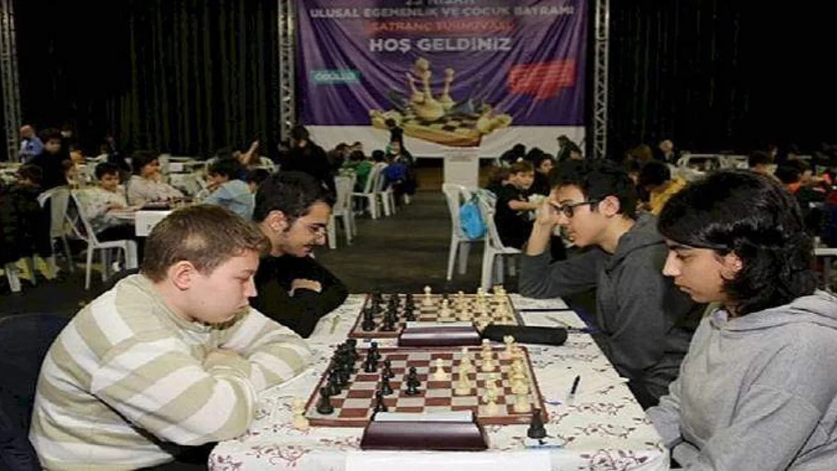 256 Sporcu Hamlelerini Yarıştırdı