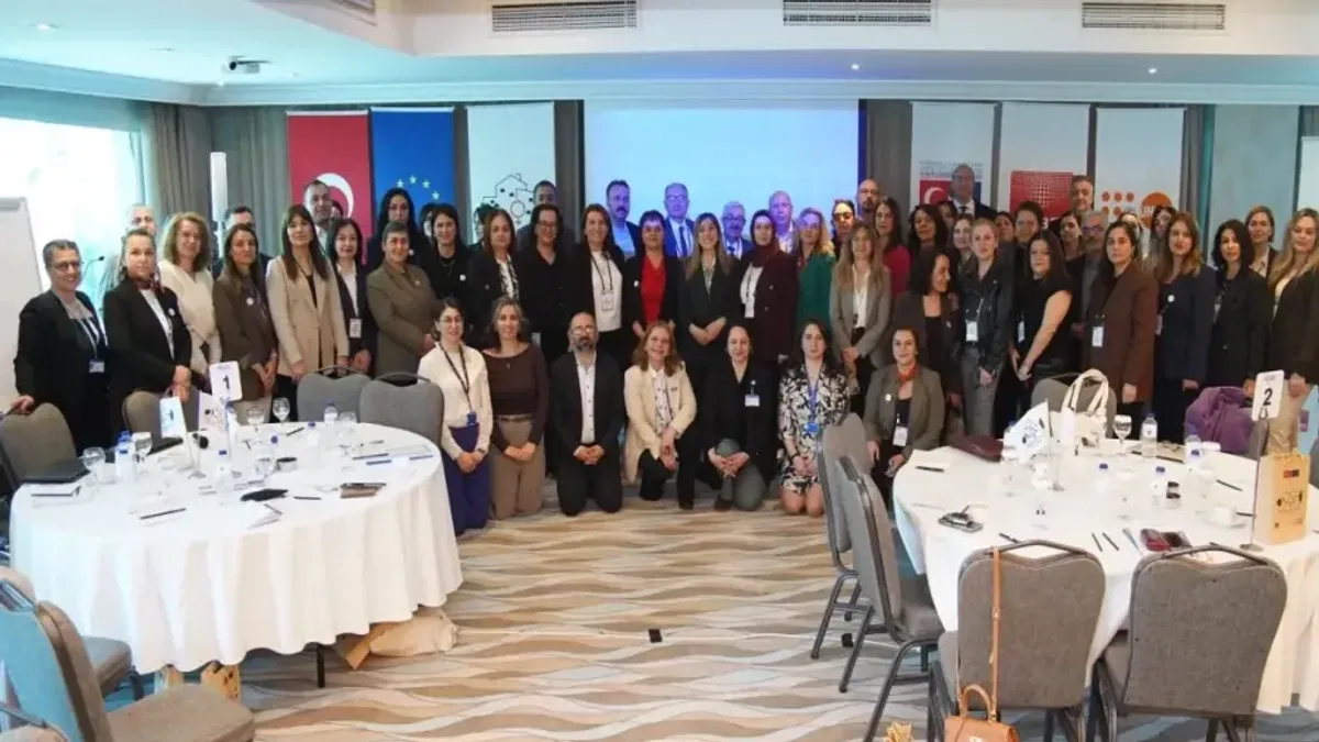 Kadın Dostu Kentler'e Adana imzası