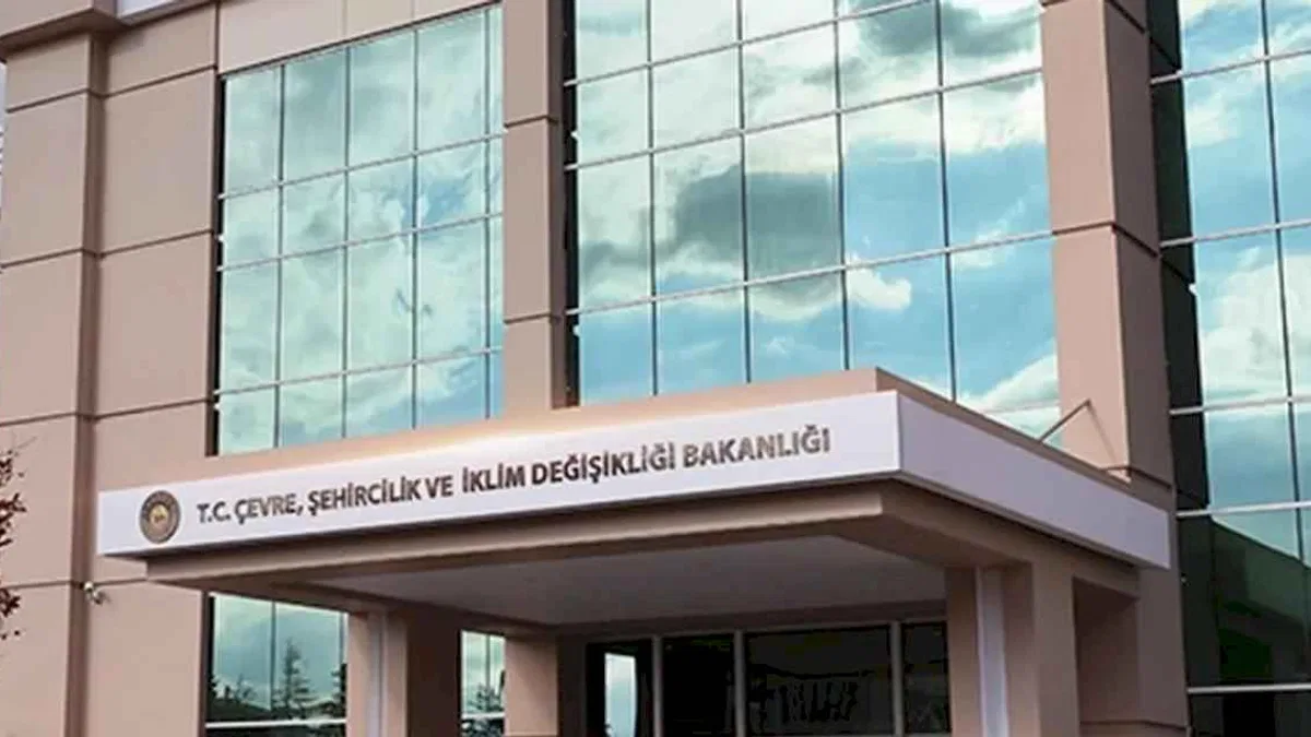 Milli Emlak’ta sahte kimlik skandalı!