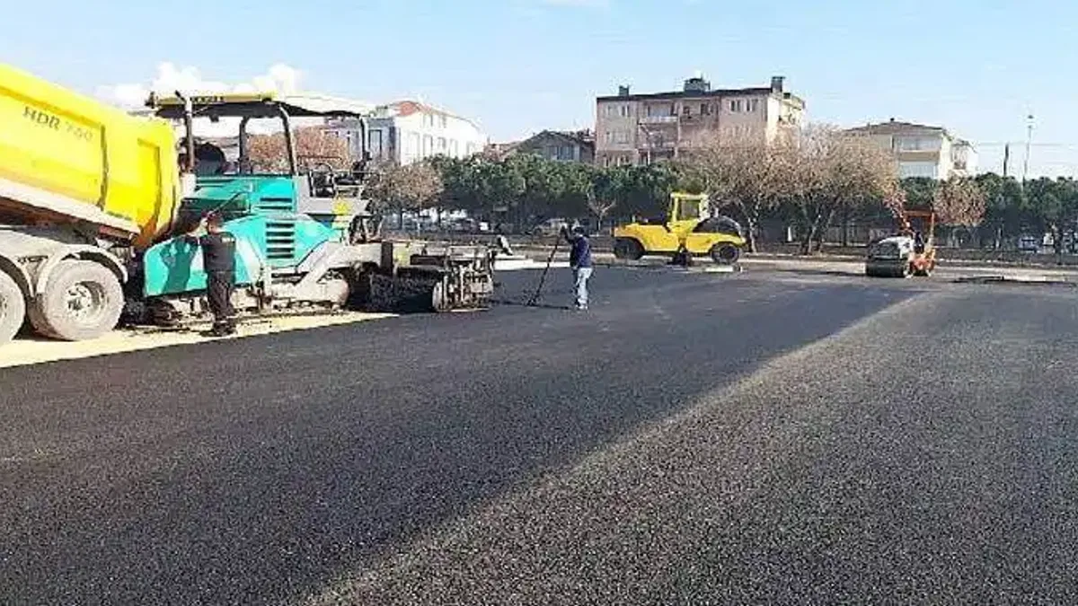Derince Sağlıklı Yaşam Parkında otopark asfaltlandı