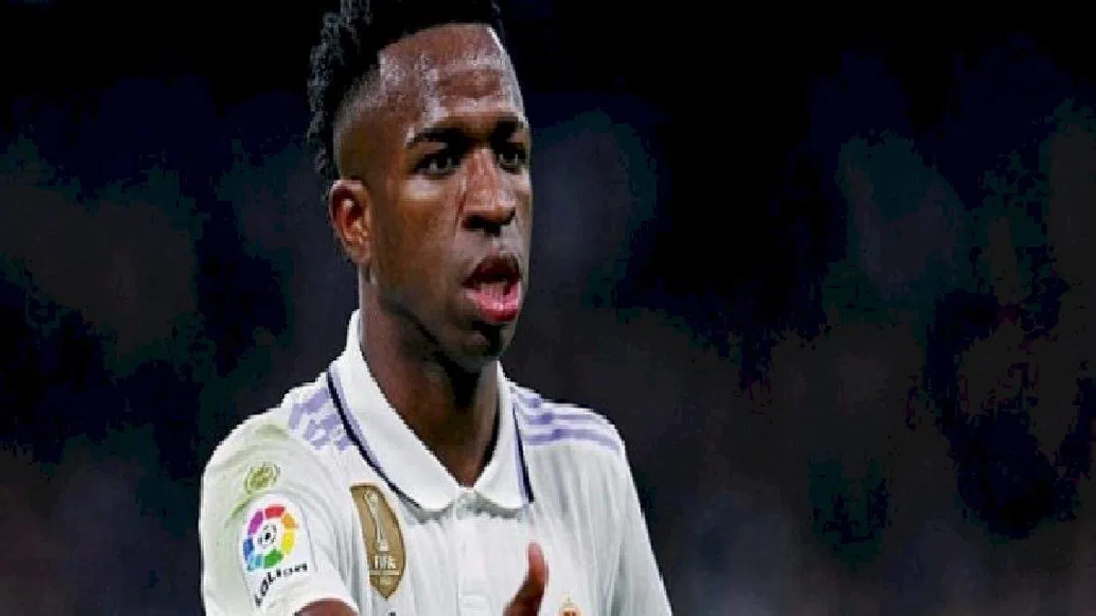 Real Madrid'in yıldız ismi Vinicius Junior'a ırkçı hakaret eden taraftara büyük cezası