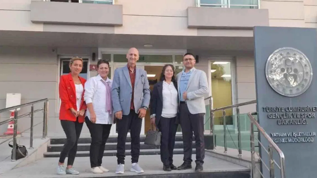 Gençleşen Türküler’den Ankara çıkarması