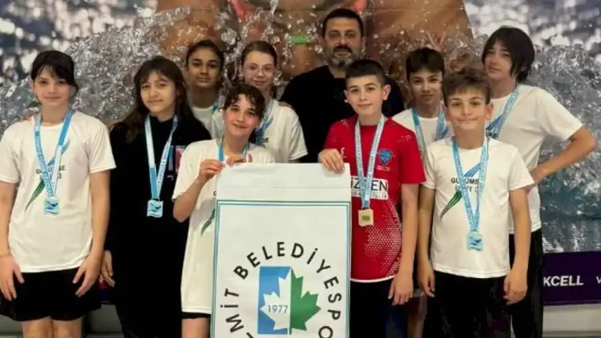 İzmitli yüzücüler ligden başarıyla döndü