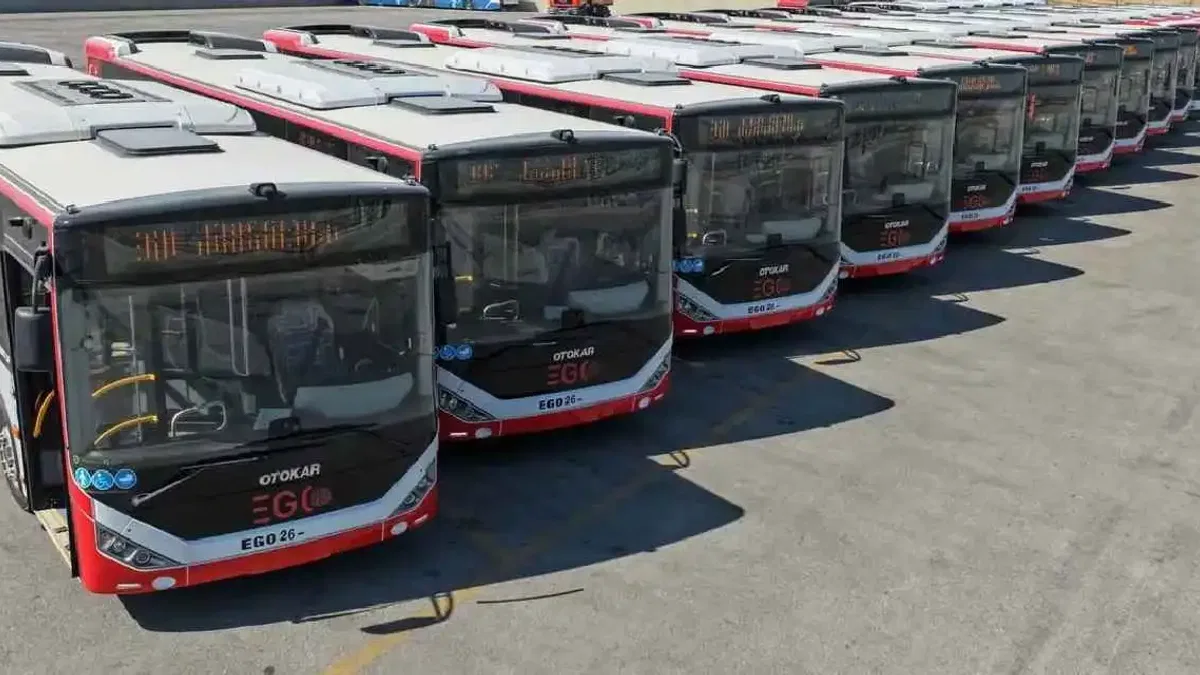 Ankara’da toplu taşımaya 15 yeni otobüs