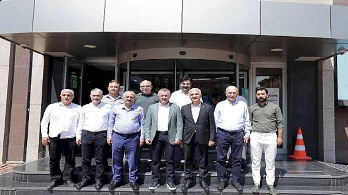 Başkan Büyükakın'dan Aslantaş'a ziyaret