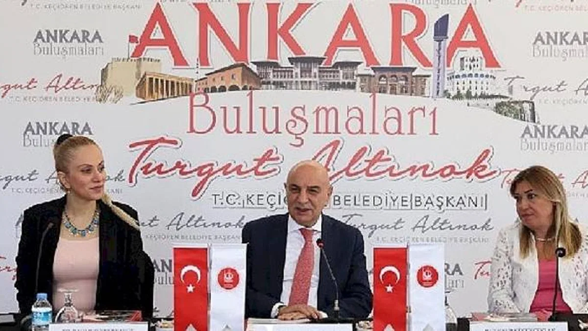 Başkent'te bulunan Kadın Dernekleri Ankara Buluşmaları'nda bir araya geldi