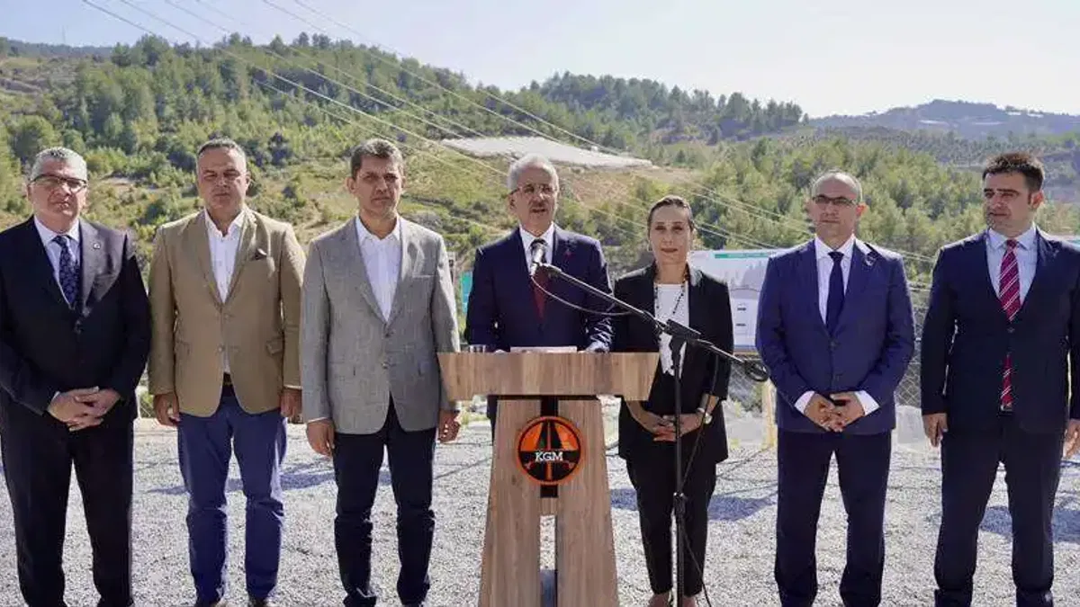 Bakan Uraloğlu: 'Instagram kanunlara uyarsa erişim yasağı kalkacak'