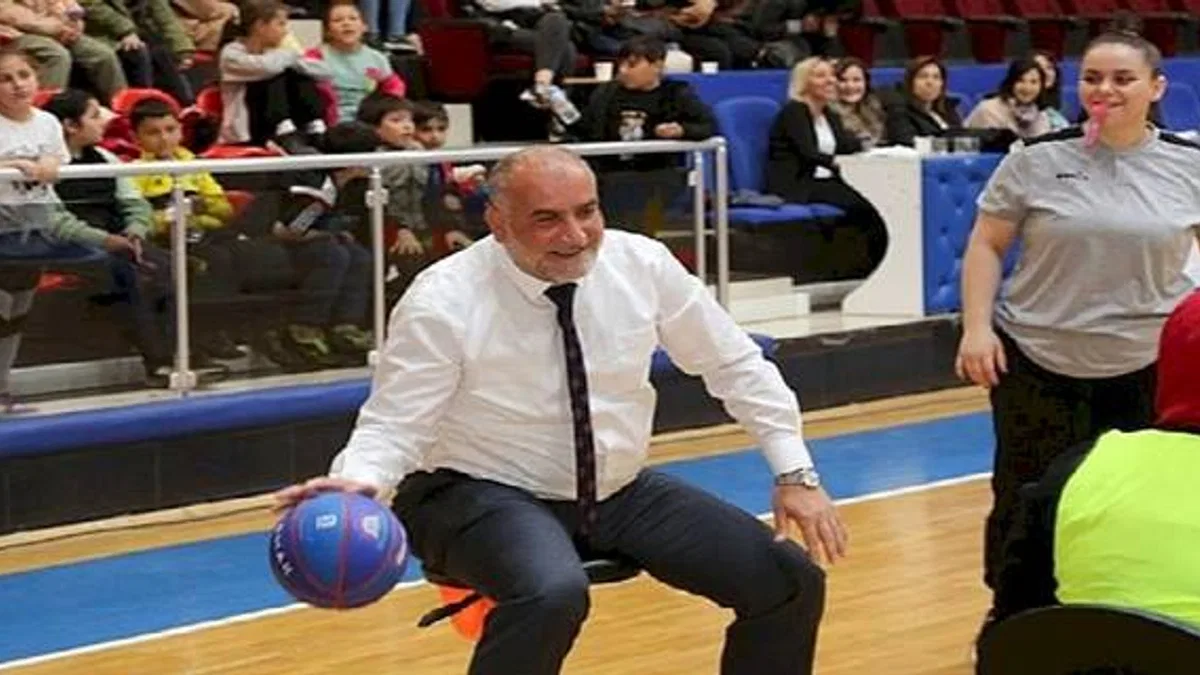 Başkan Sandıkçı Farkındalık İçin Sahaya Çıktı