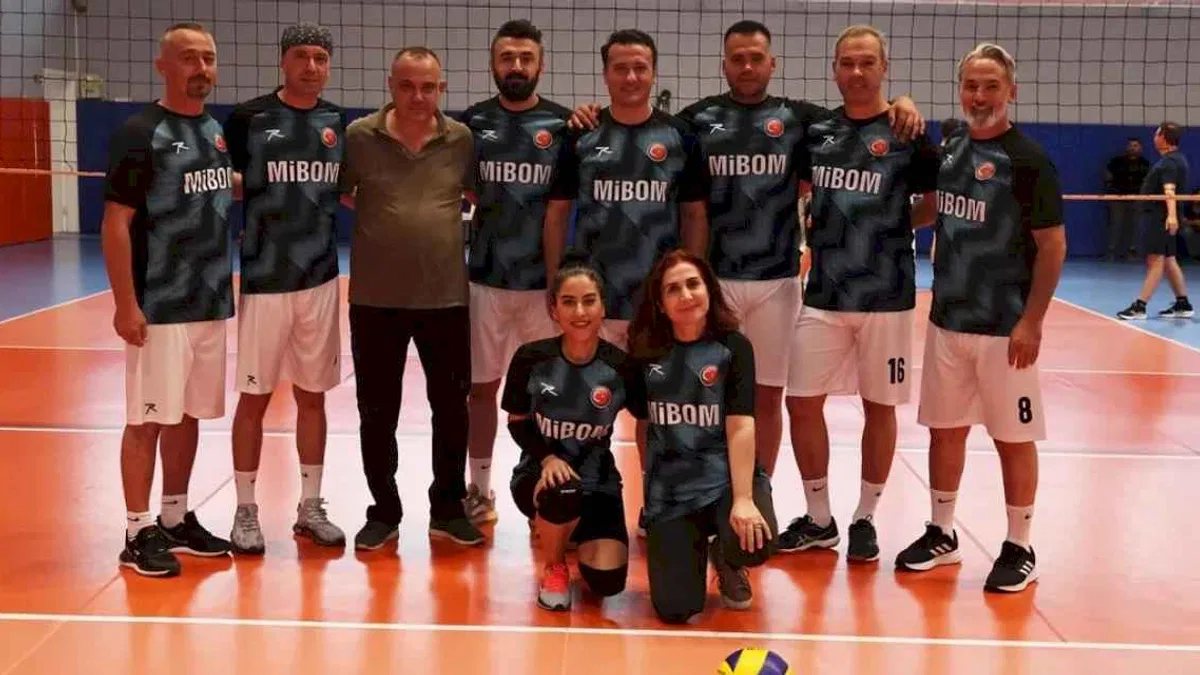 Nilüfer Belediyesi çalışanları filede buluştu